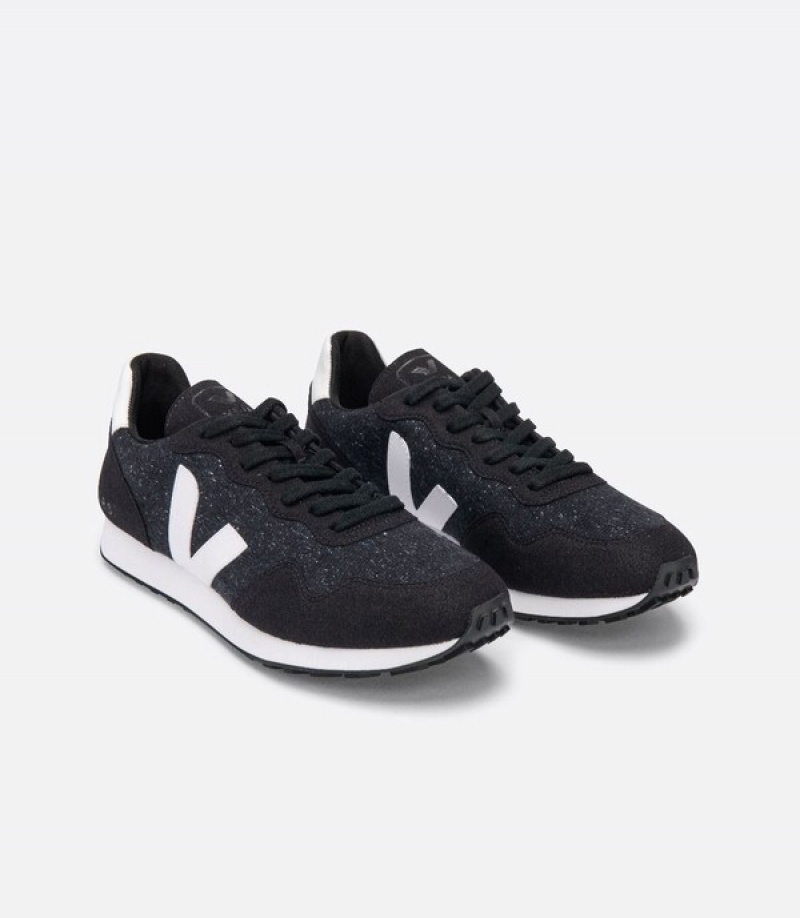 Veja Timeless Wide Strap Women | WUCO23715